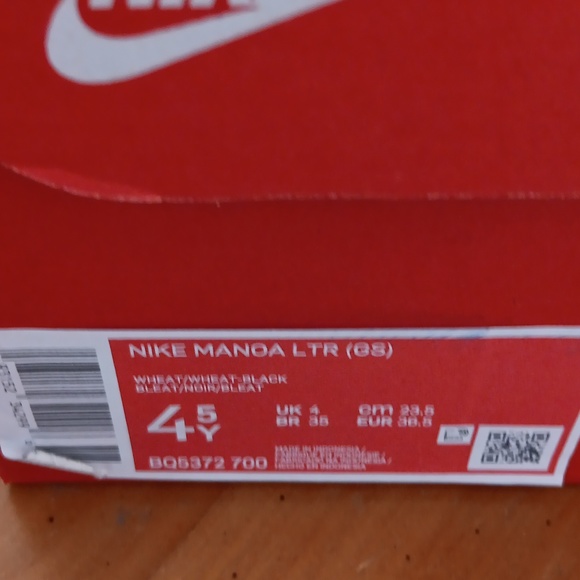 Nike Monoa LTR (PS) Boys Boots Shoes Size 4.5Y Wheat/ Black New With Box - Picture 11 of 11